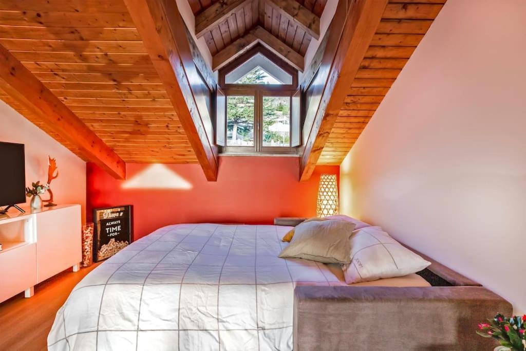 Charming 2.5Room Flat In Center Of Monforte dʼAlba Exteriör bild